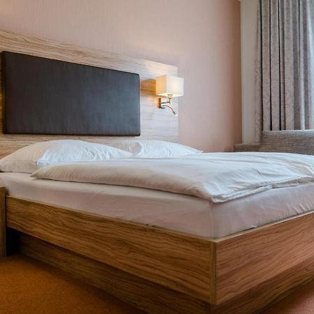 Hotel Falkenhagen Pritzwalk Eksteriør billede