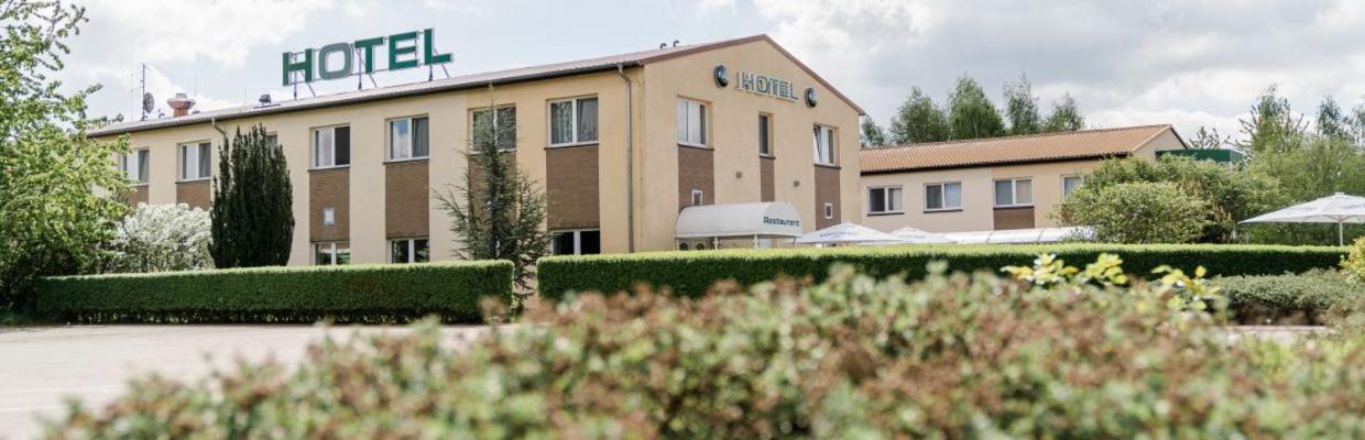 Hotel Falkenhagen Pritzwalk Eksteriør billede